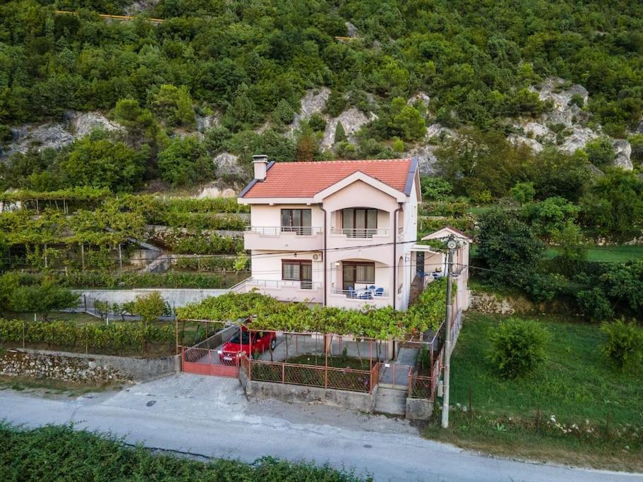 Willa Pavle'S Oasis Virpazar Zewnętrze zdjęcie
